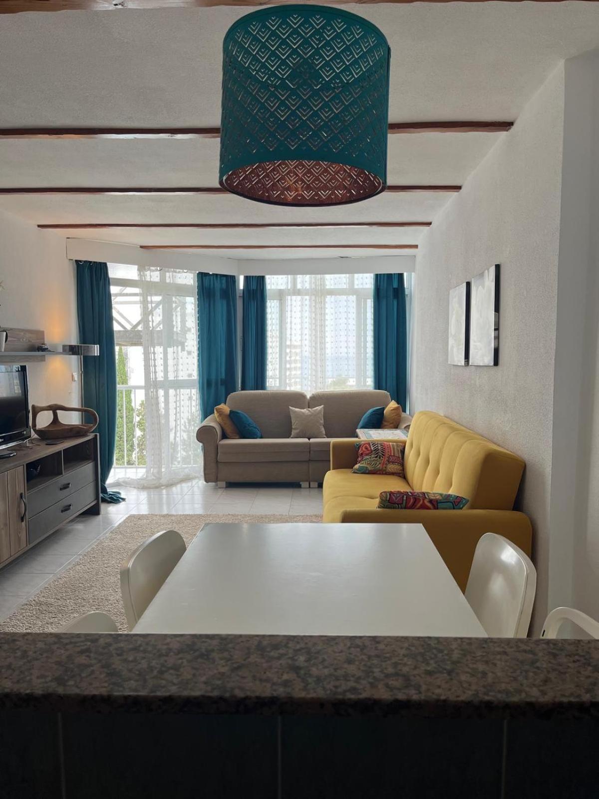 Apartment A Step From The Ocean!!! Benalmádena